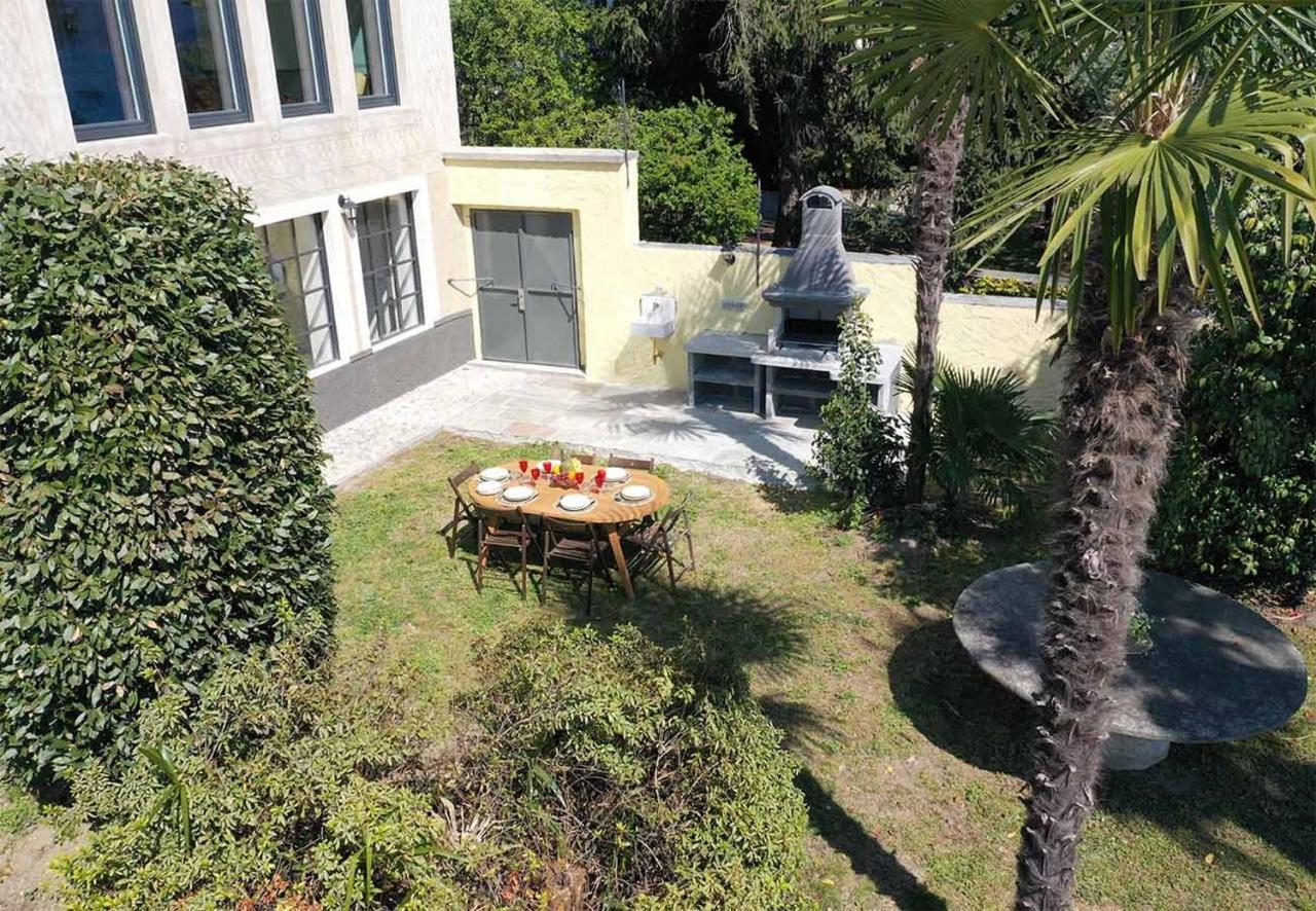 Beach Villa Fiorina Ghiffa Exterior photo
